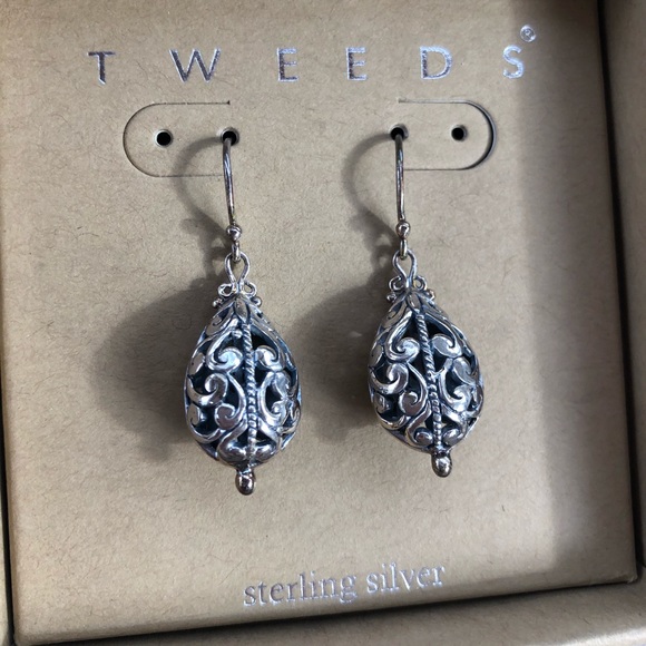 Tweed Jewelry Tweeds Sterling Silver Egg Drop Earrings